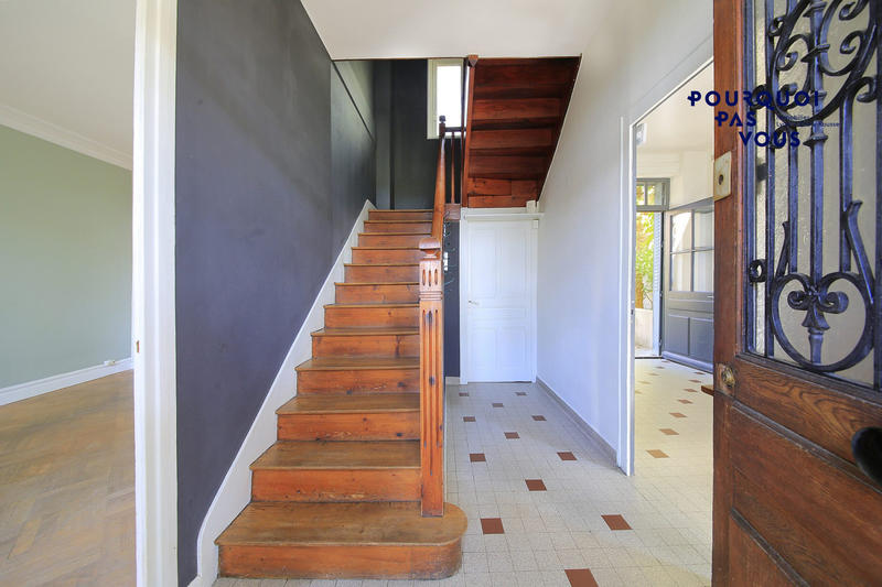 Maison - 92 m² - 4 pièces