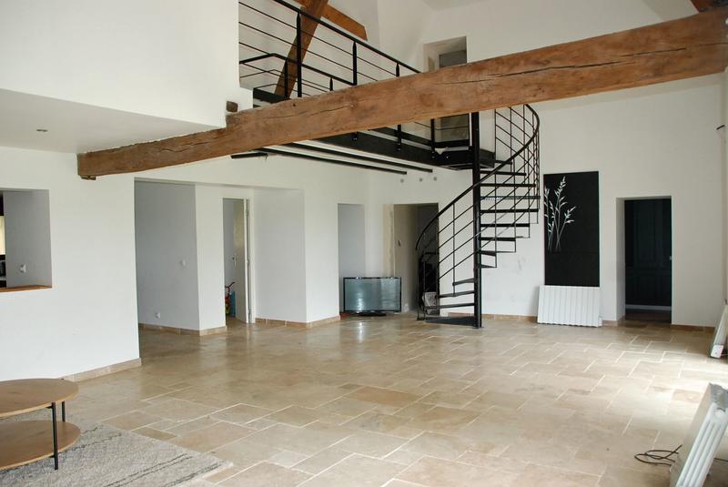 Maison - 222 m² - 10 pièces
