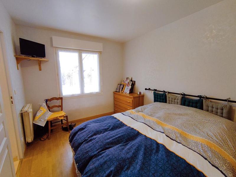 Maison - 187 m² - 7 pièces