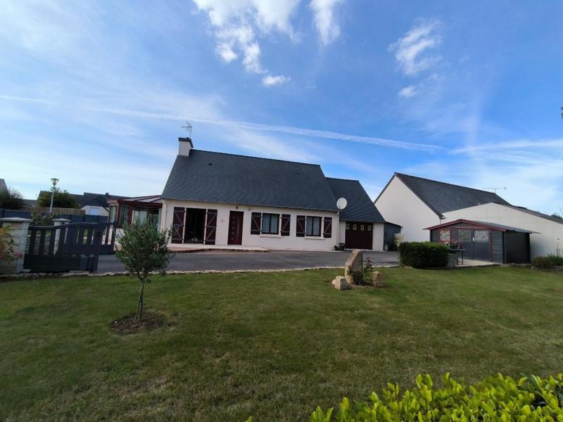 Maison - 96 m² - 5 pièces