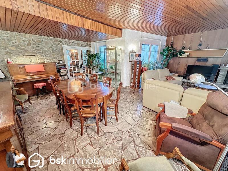 Corps de ferme - 180 m² - 7 pièces