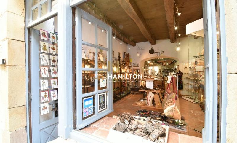 Immeuble - 619 m² - 18 pièces