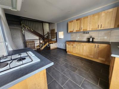 Maison - 165 m² - 7 pièces