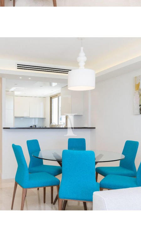 Appartement - 92 m² - 4 pièces