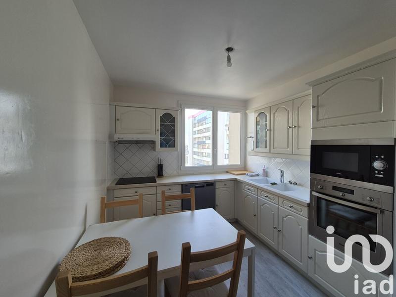 Appartement - 95 m² - 5 pièces