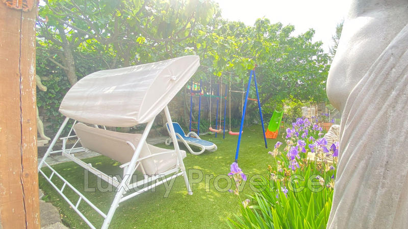 Maison - 160 m² - 7 pièces