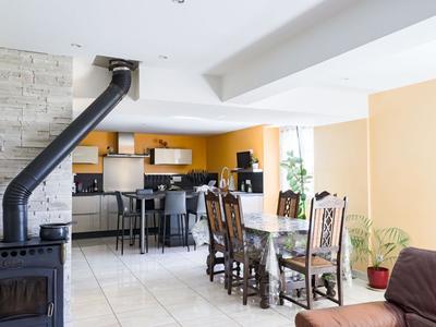 Maison - 109 m² - 4 pièces