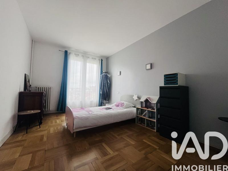 Appartement - 95 m² - 4 pièces
