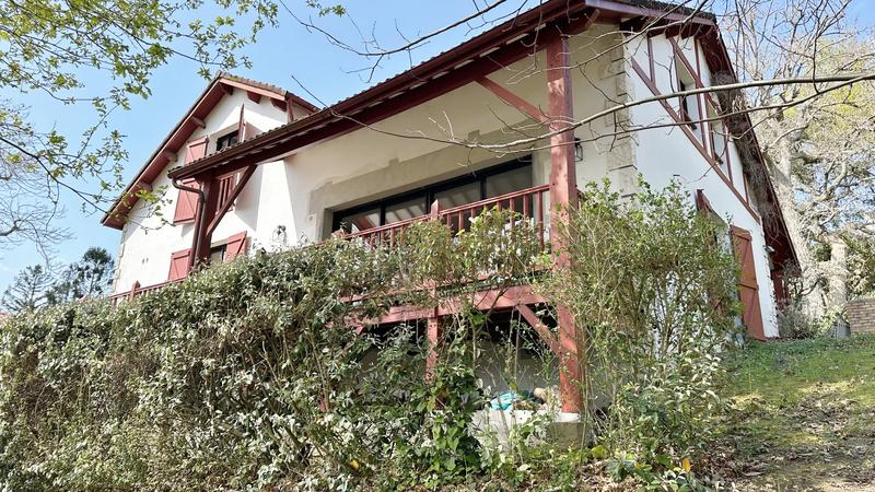 Maison contemporaine - 153 m² - 7 pièces