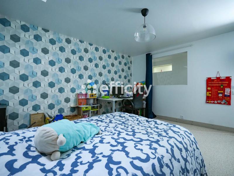 Demeure - 380 m² - 6 pièces