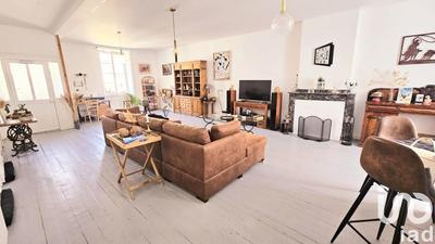 Maison - 191 m² - 6 pièces