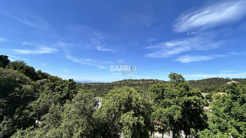 Villa - 240 m² - 6 pièces