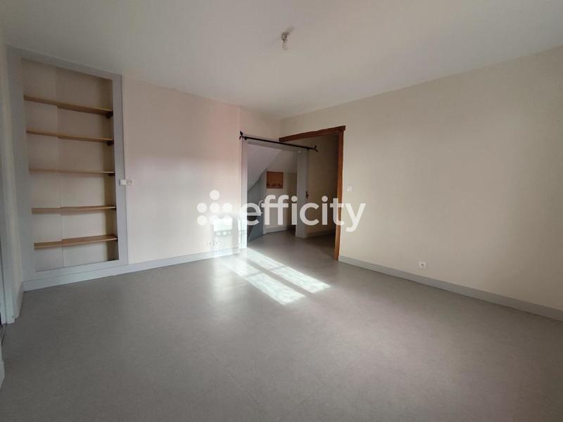 Maison - 194 m² - 8 pièces