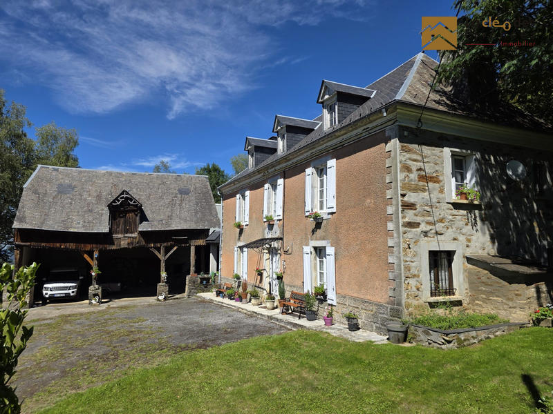 Maison ancienne - 152 m² - 6 pièces