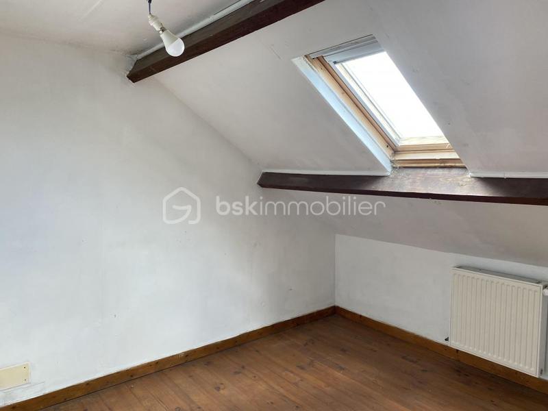 Maison traditionnelle - 90 m² - 5 pièces