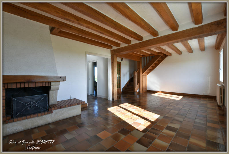 Maison - 210 m² - 10 pièces