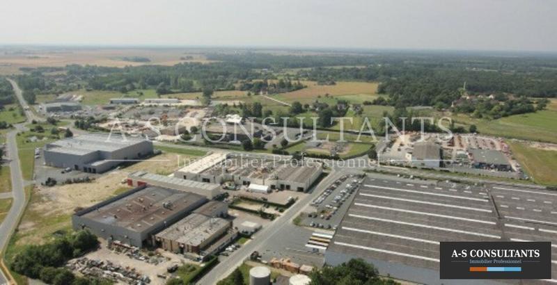 Entrepôt - 3 823 m²