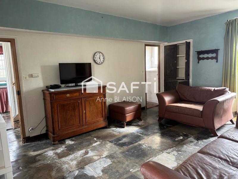 Maison - 227 m² - 12 pièces