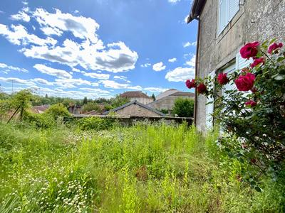 Propriété - 310 m² - 7 pièces