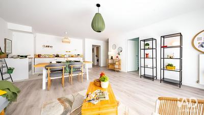 Maison - 94 m² - 5 pièces