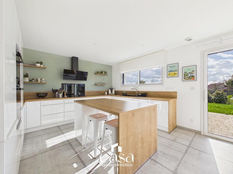 Maison contemporaine - 190 m² - 7 pièces