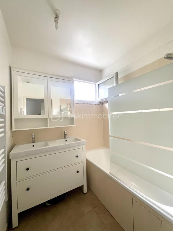 Maison de ville - 82 m² - 4 pièces