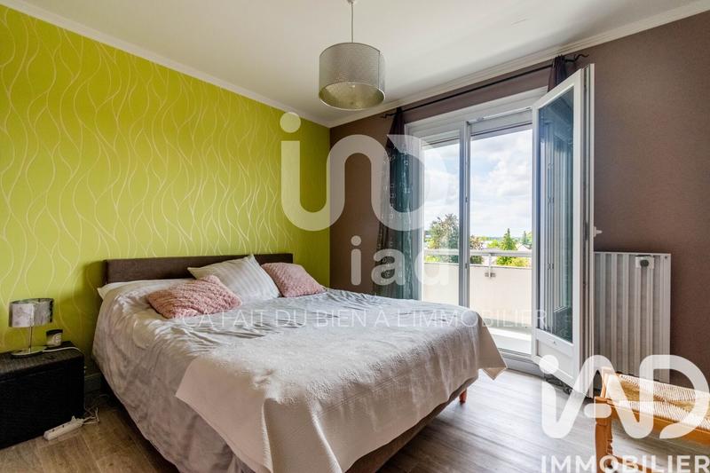 Appartement - 97 m² - 5 pièces