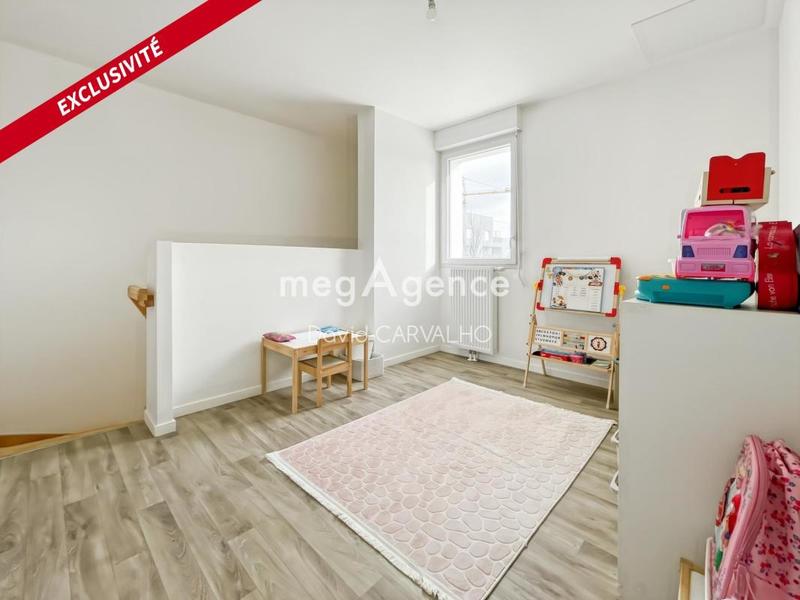 Maison - 92 m² - 4 pièces