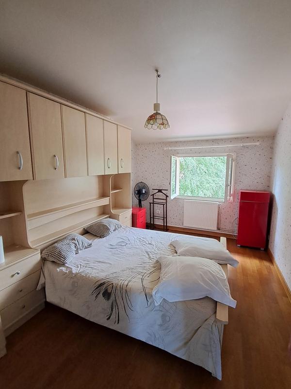 Maison - 175 m² - 8 pièces