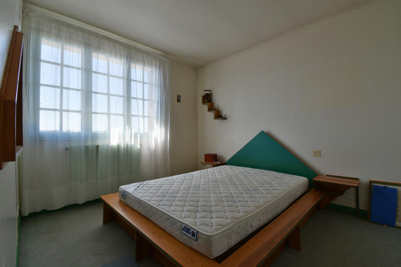 Maison - 350 m² - 12 pièces