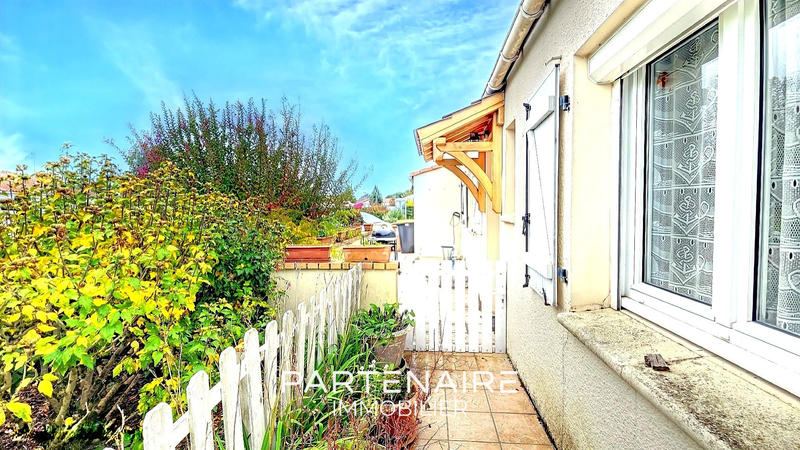 Maison - 96 m² - 4 pièces