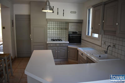 Maison - 178 m² - 8 pièces