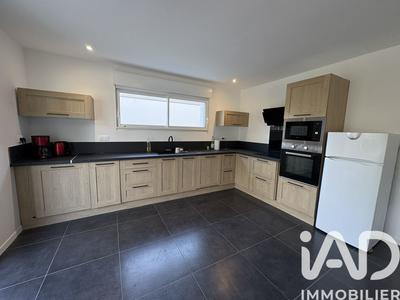 Maison - 103 m² - 4 pièces