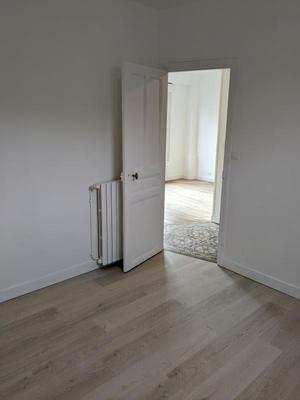 Maison - 87 m² - 5 pièces