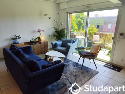 Chambre - 18 m² - 1 pièce