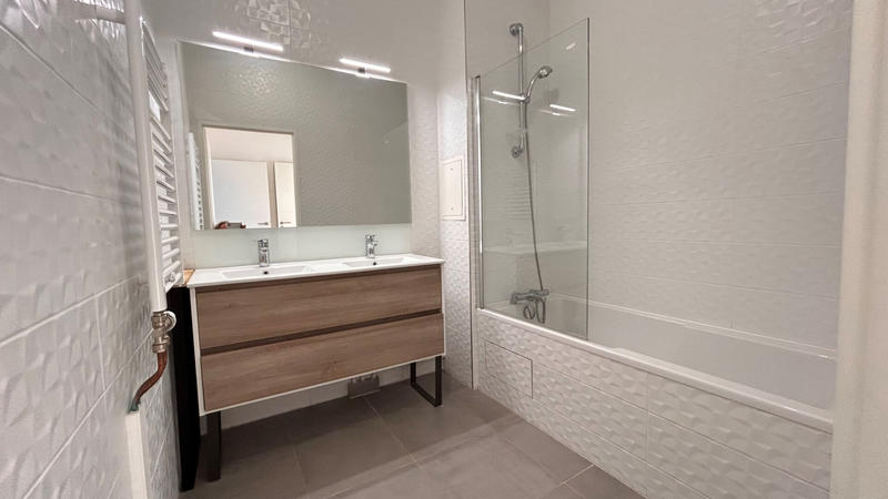 Appartement - 60 m² - 3 pièces