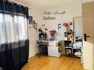 Maison - 197 m² - 7 pièces