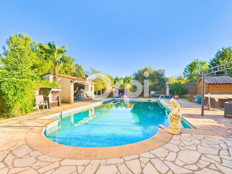 Maison - 94 m² - 4 pièces