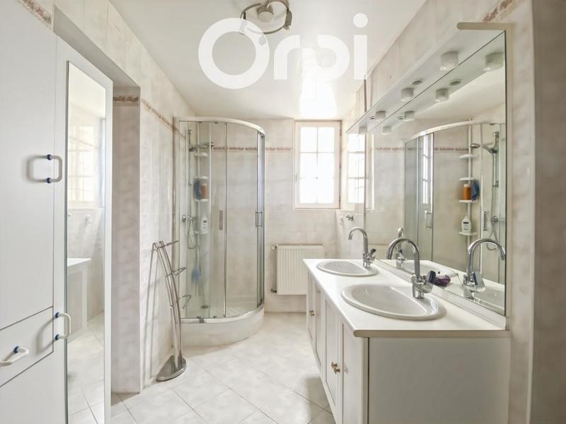 Maison - 101 m² - 4 pièces