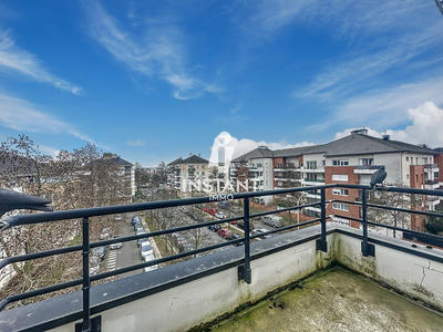 Appartement - 77 m² - 4 pièces