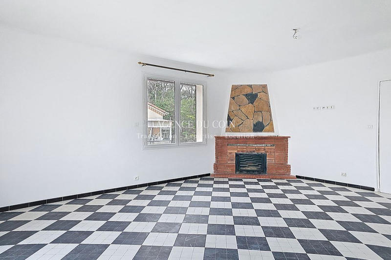 Appartement - 102 m² - 4 pièces