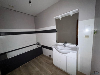 Maison - 73 m² - 3 pièces