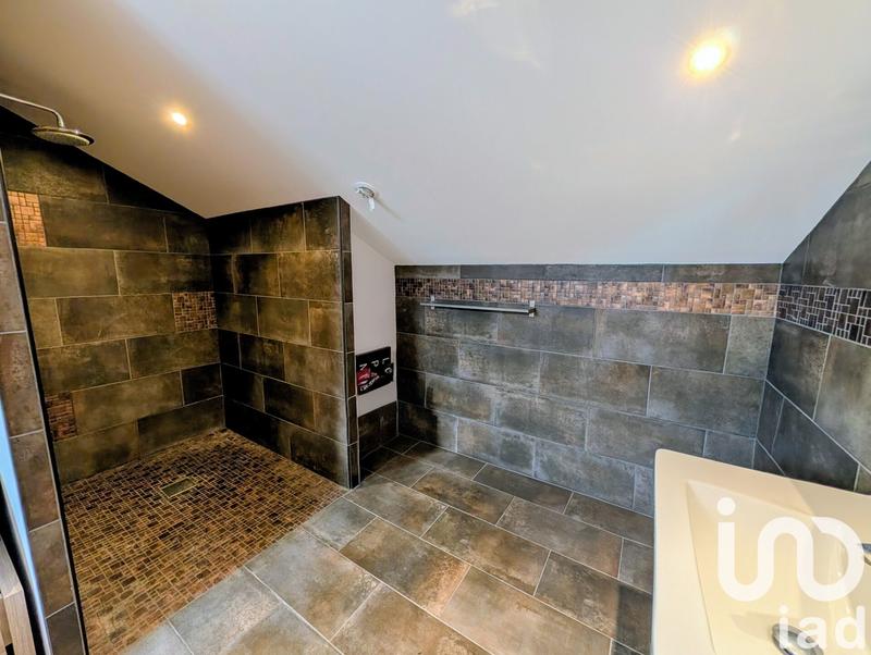 Maison - 164 m² - 7 pièces