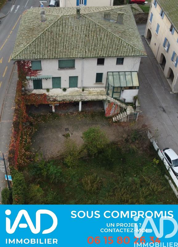 Maison de ville - 241 m² - 4 pièces