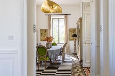 Maison - 233 m² - 8 pièces