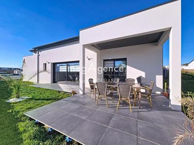 Maison - 174 m² - 7 pièces