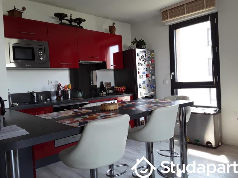 Chambre - 12 m² - 1 pièce