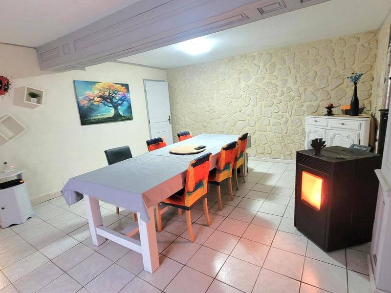 Maison - 140 m² - 7 pièces