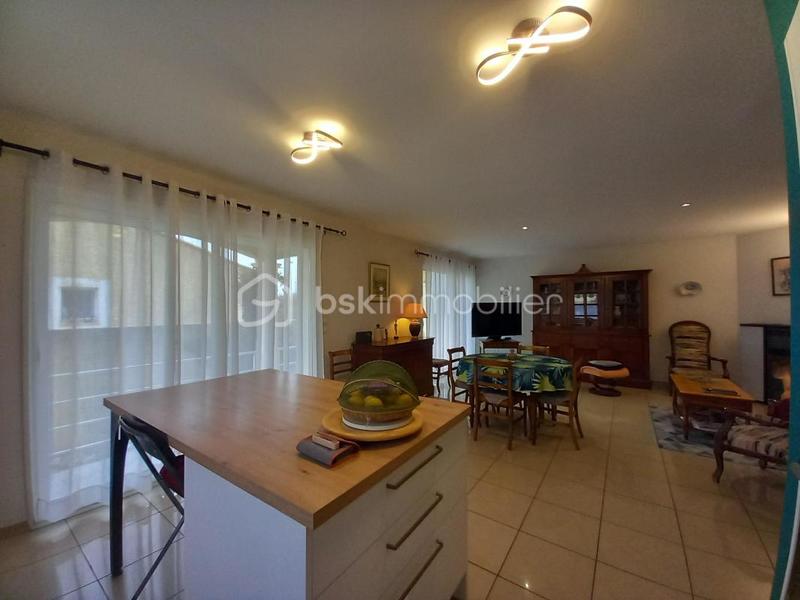 Maison traditionnelle - 115 m² - 4 pièces