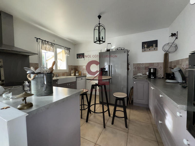 Maison - 135 m² - 6 pièces